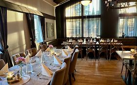 Big River Camp Hotel & Spa